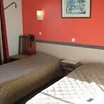 25 Hotel Socx
